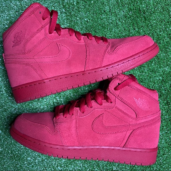 nike air jordan 1 retro high red suede